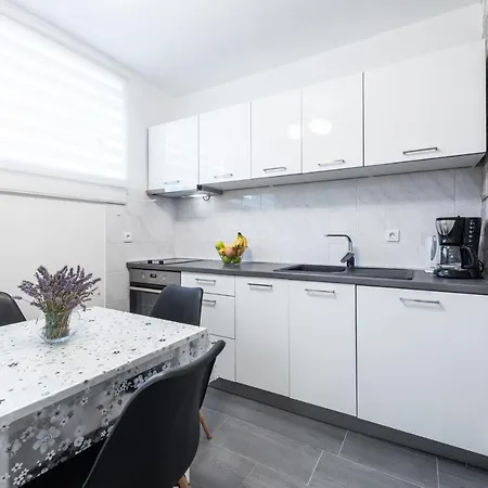 아파트 & Braticevic 두브로브니크