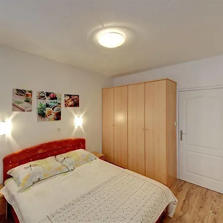 & Braticevic Apartment