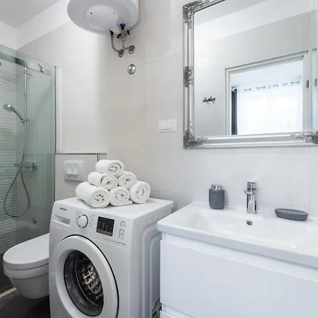Appartement & Braticevic *